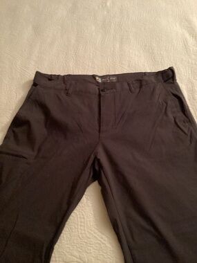 Lb tech classic fit men’s pants